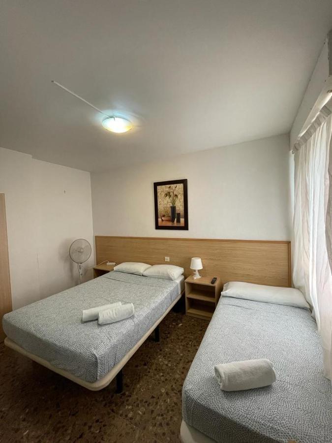 Hostal Milmarcos サラゴサ エクステリア 写真