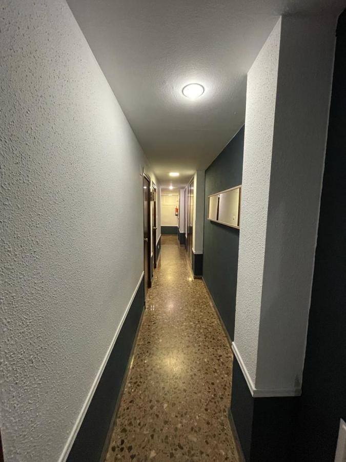 Hostal Milmarcos サラゴサ エクステリア 写真