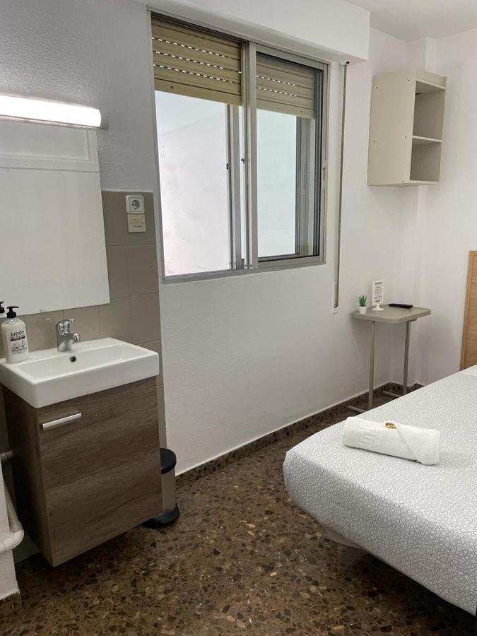 Hostal Milmarcos サラゴサ エクステリア 写真